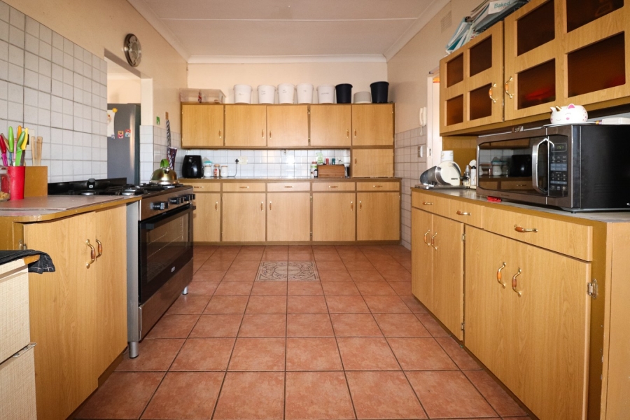 4 Bedroom Property for Sale in Flimieda North West